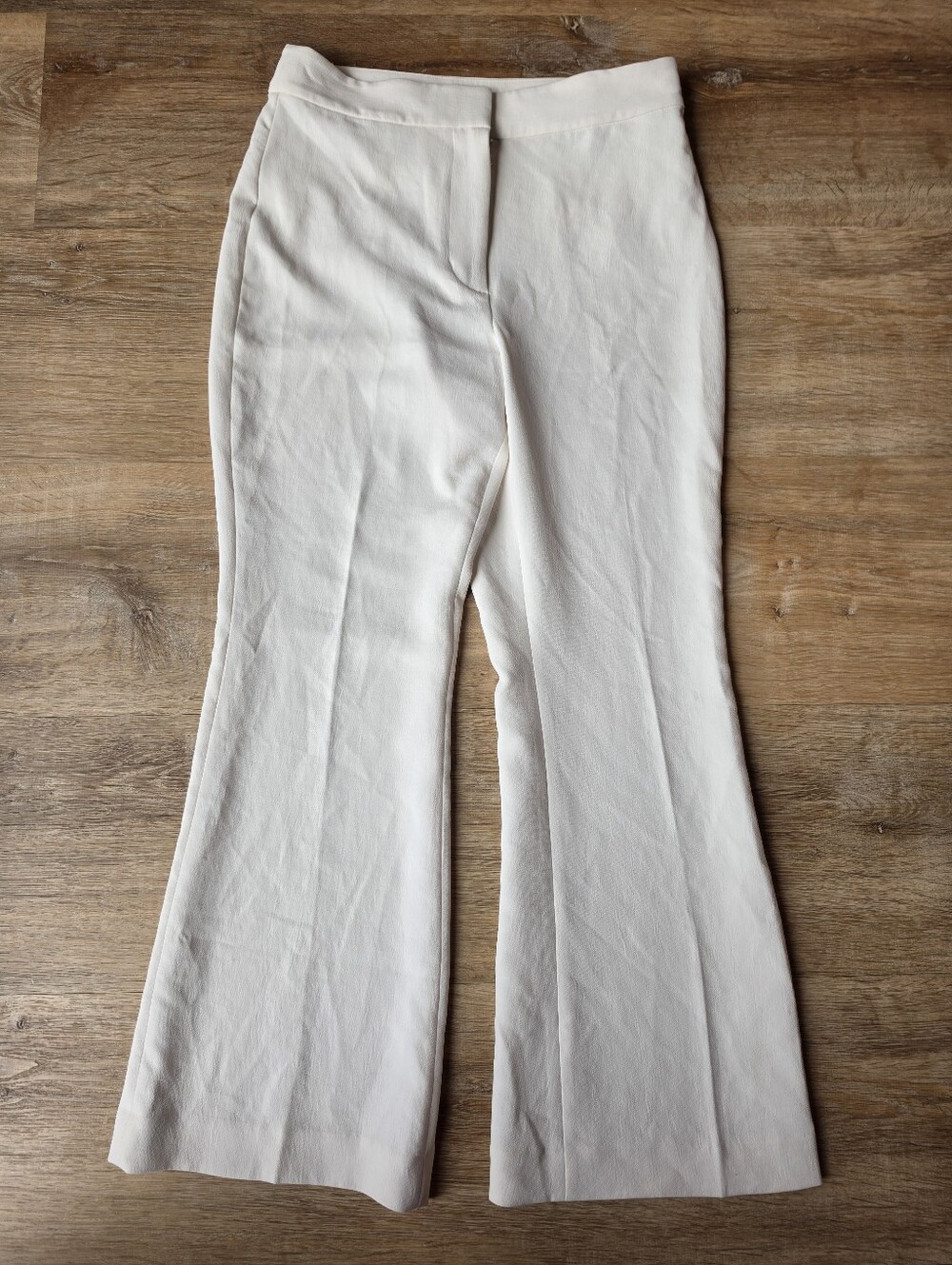 NWOT Aritzia Wilfred Sequence Pants Size 6